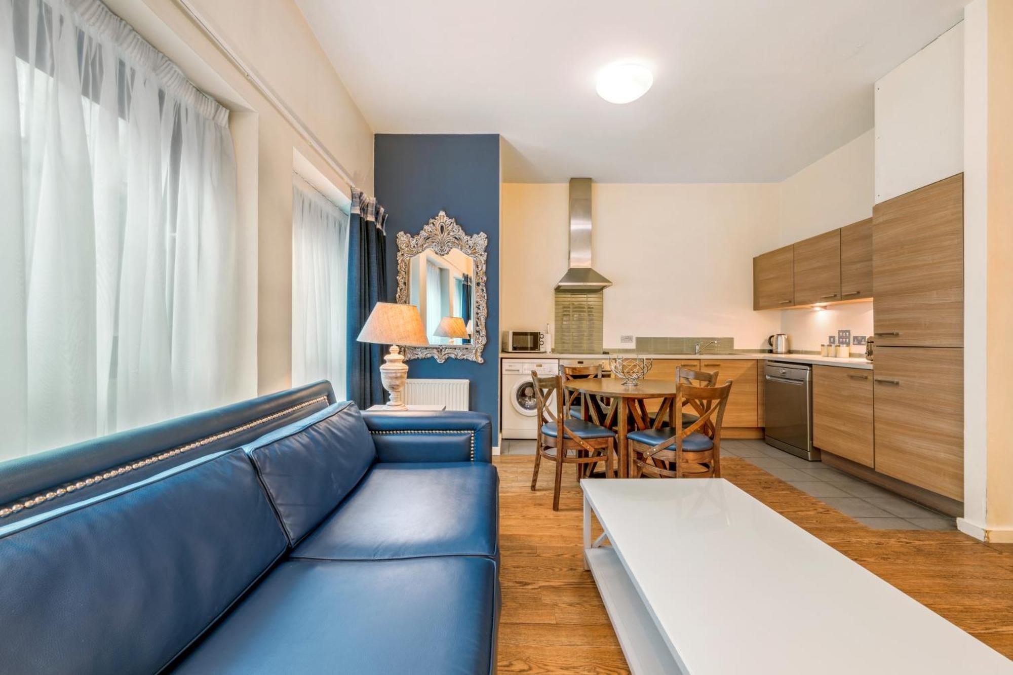 Princes Street Suites Edimburgo Exterior foto