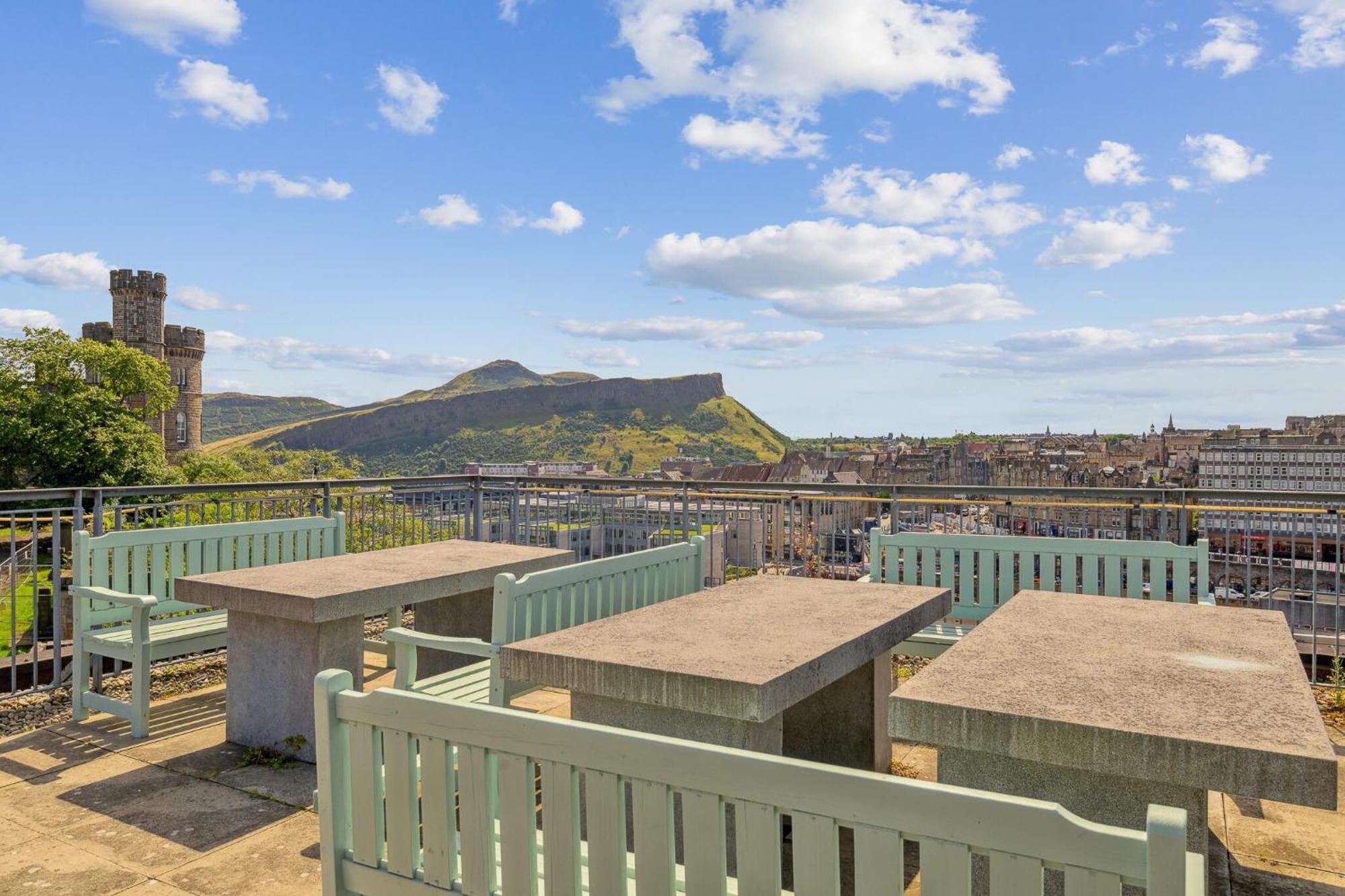 Princes Street Suites Edimburgo Exterior foto