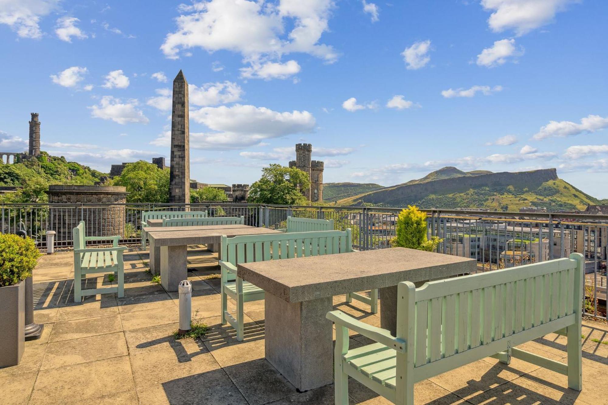 Princes Street Suites Edimburgo Exterior foto