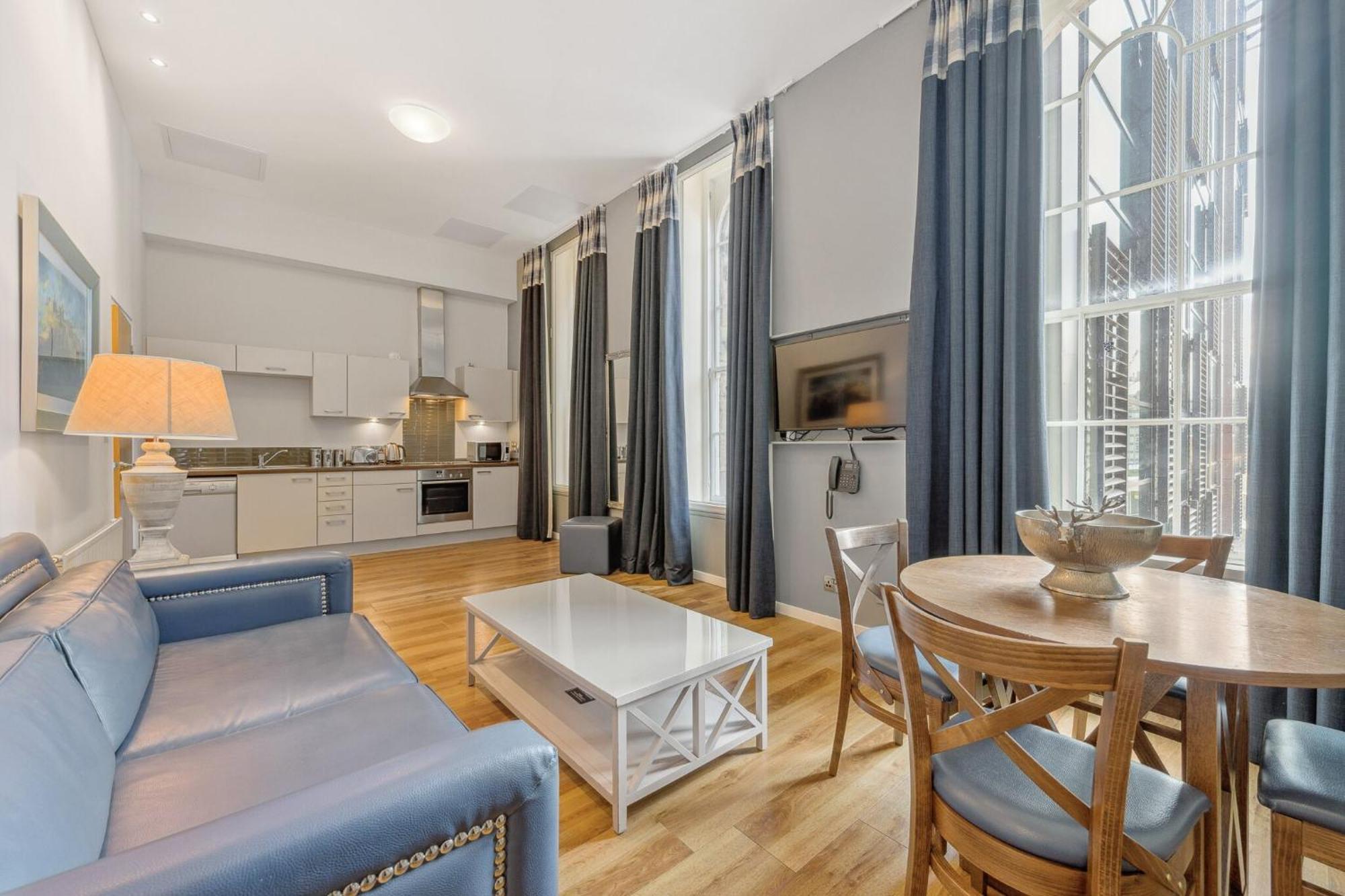 Princes Street Suites Edimburgo Exterior foto