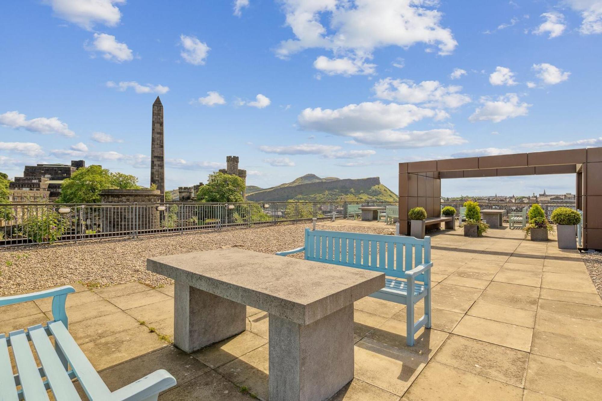 Princes Street Suites Edimburgo Exterior foto