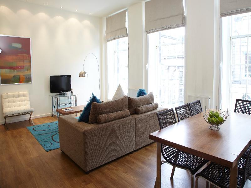 Princes Street Suites Edimburgo Exterior foto